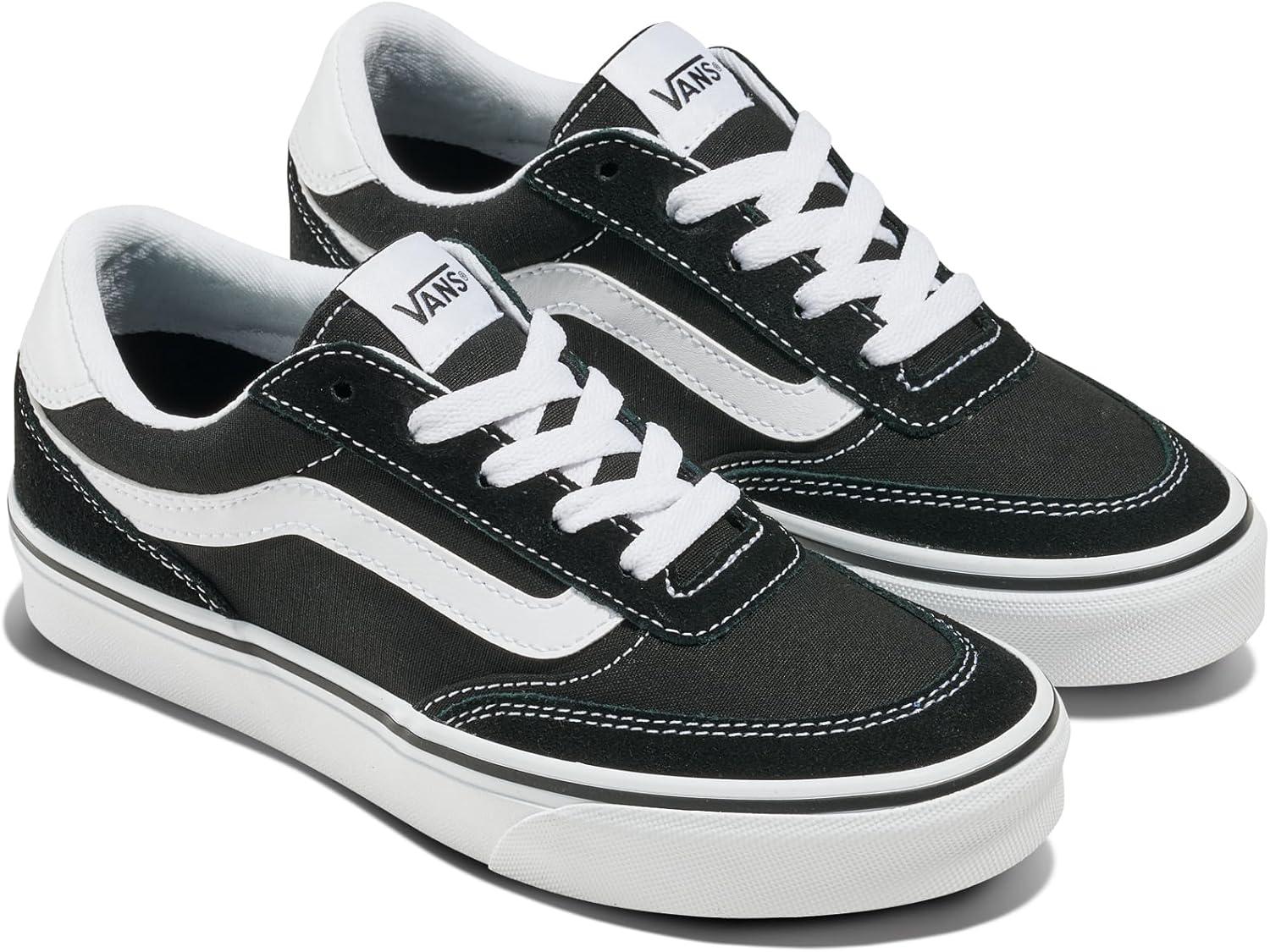 imageVans Big Kids Brooklyn LS Shoe Casual LowTop Sneakers for Boys amp Girls SuedeCanvas BlackWhite 35