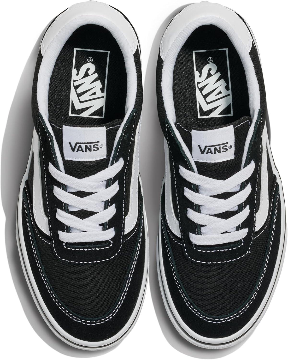 imageVans Big Kids Brooklyn LS Shoe Casual LowTop Sneakers for Boys amp Girls SuedeCanvas BlackWhite 35