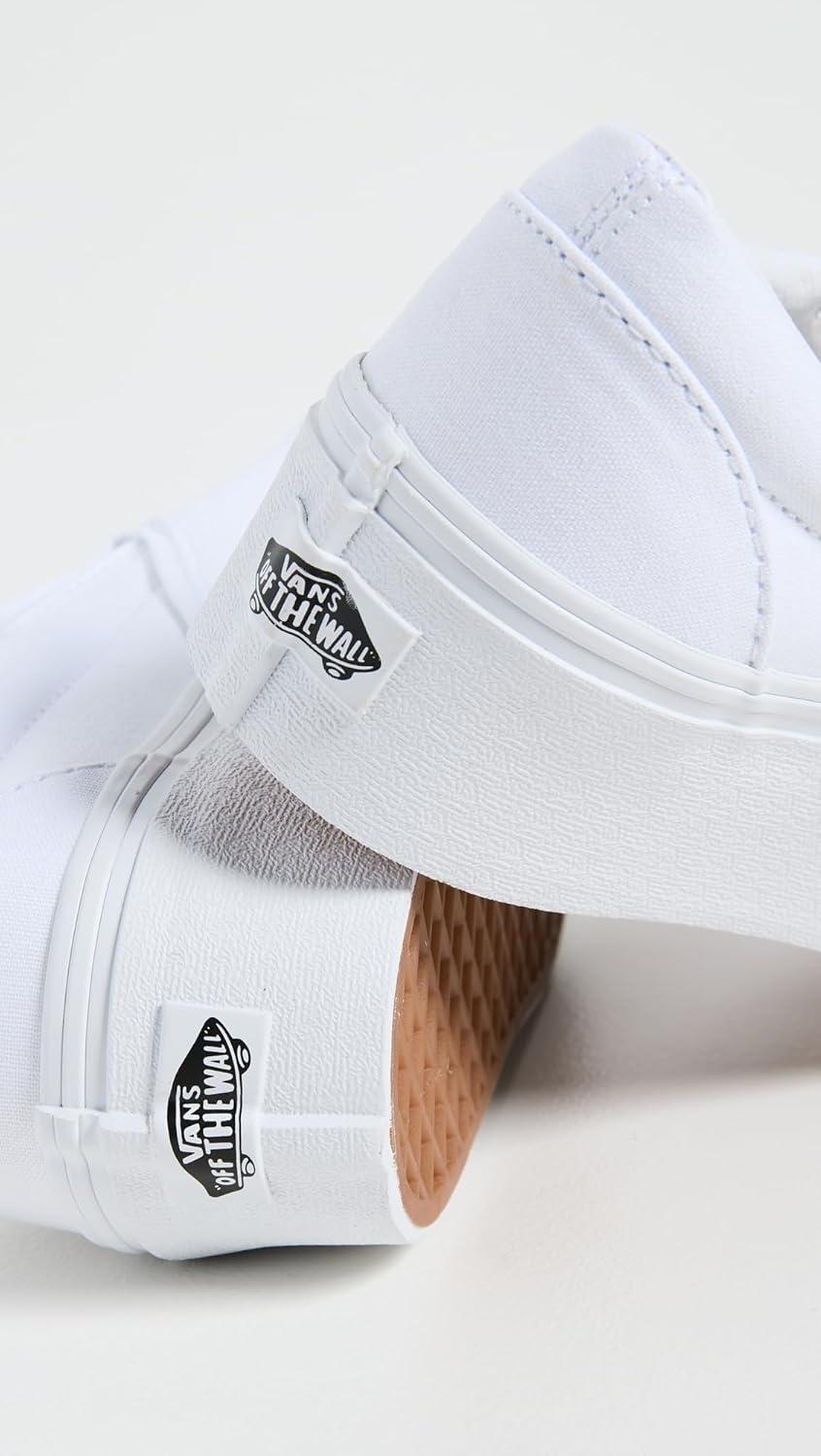imageVans UnisexAdult Classic Slip onCanvas True White