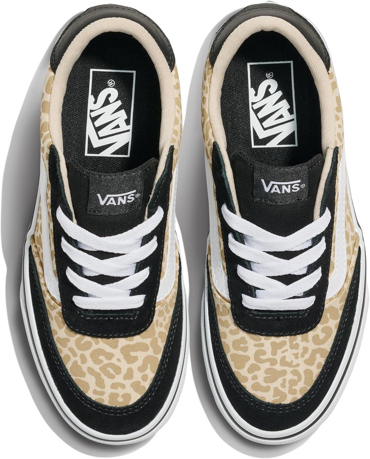 imageVans UnisexChild Brooklyn Ls Low Top ShoeBlack