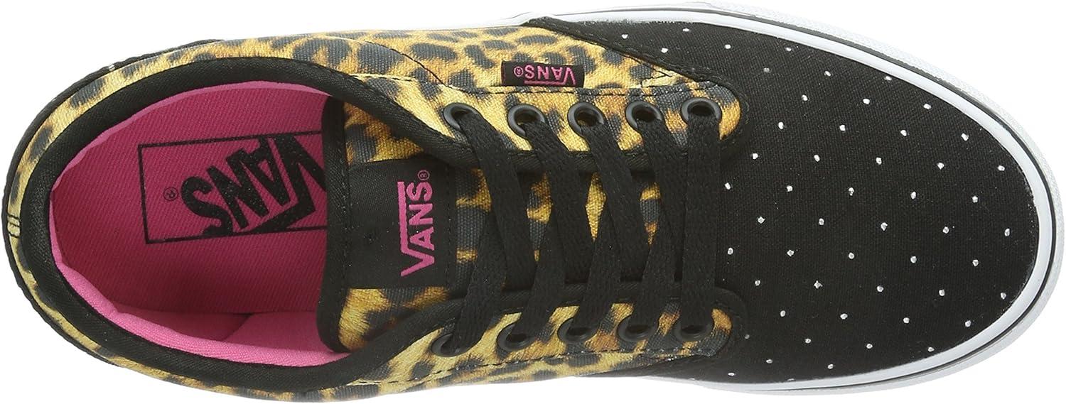 imageVans UnisexChild Hightop TrainersBlack Black Studs