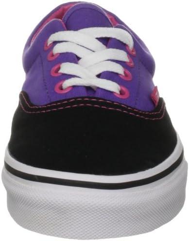 imageVans UnisexChild Hightop TrainersBlackPurplePink