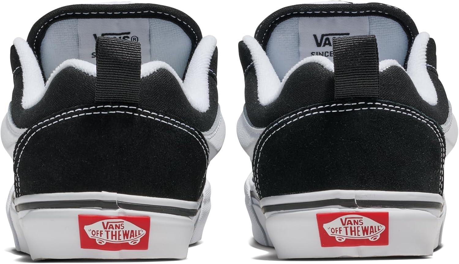 imageVans UnisexChild Knu Skool ShoeBlackTrue White