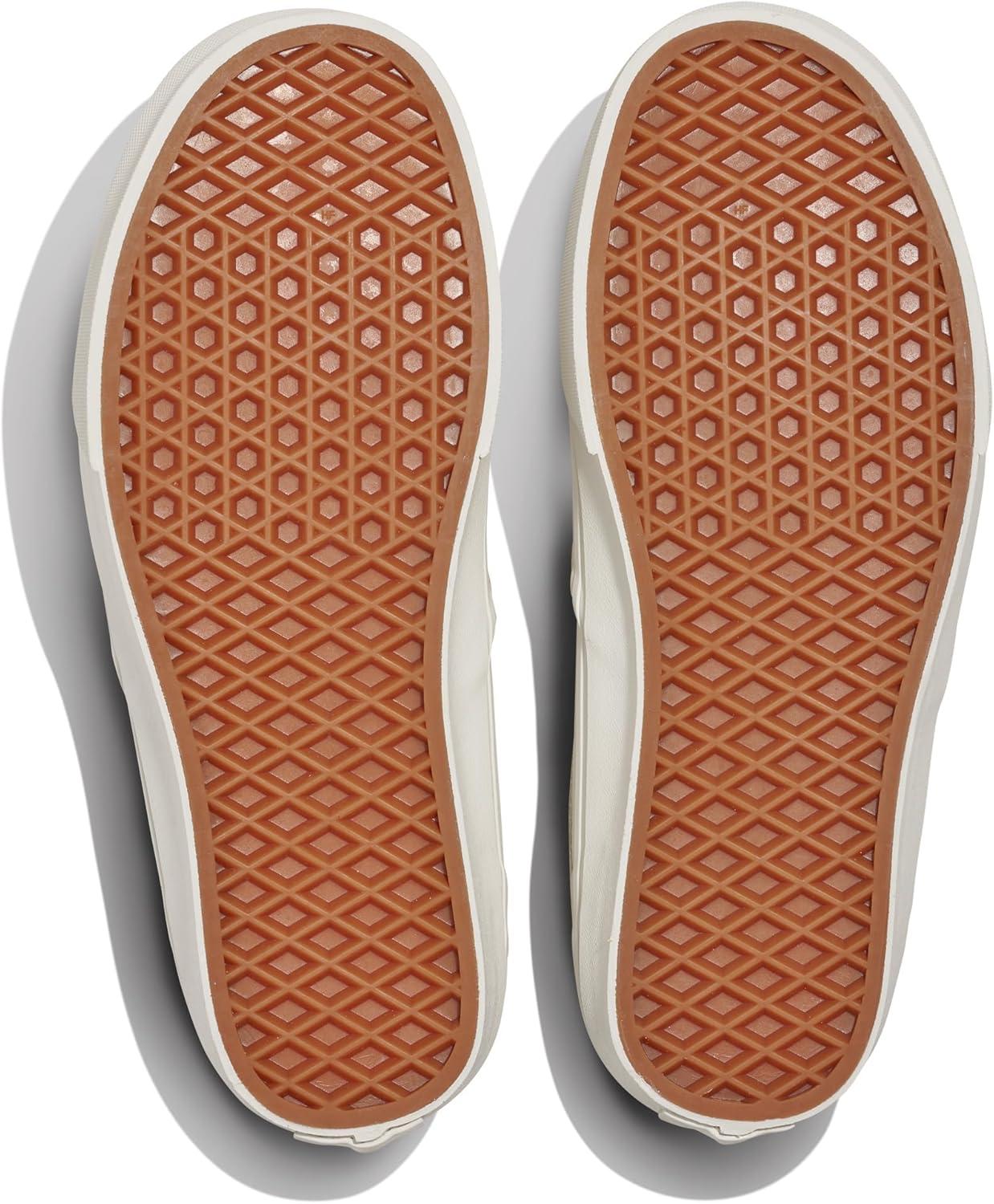 imageVans Womens Asher Adult Low Top SneakersSherpa Marshmallow