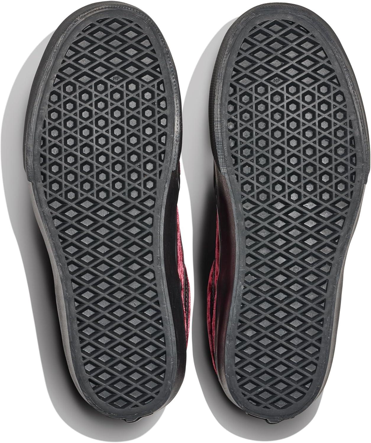 imageVans Womens Brooklyn Ls Platform ShoeVelvet Dark Red