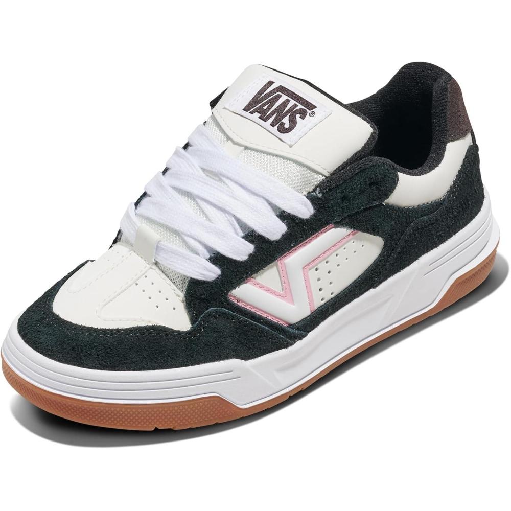 imageVans UnisexAdult Upland ShoeTritone Black