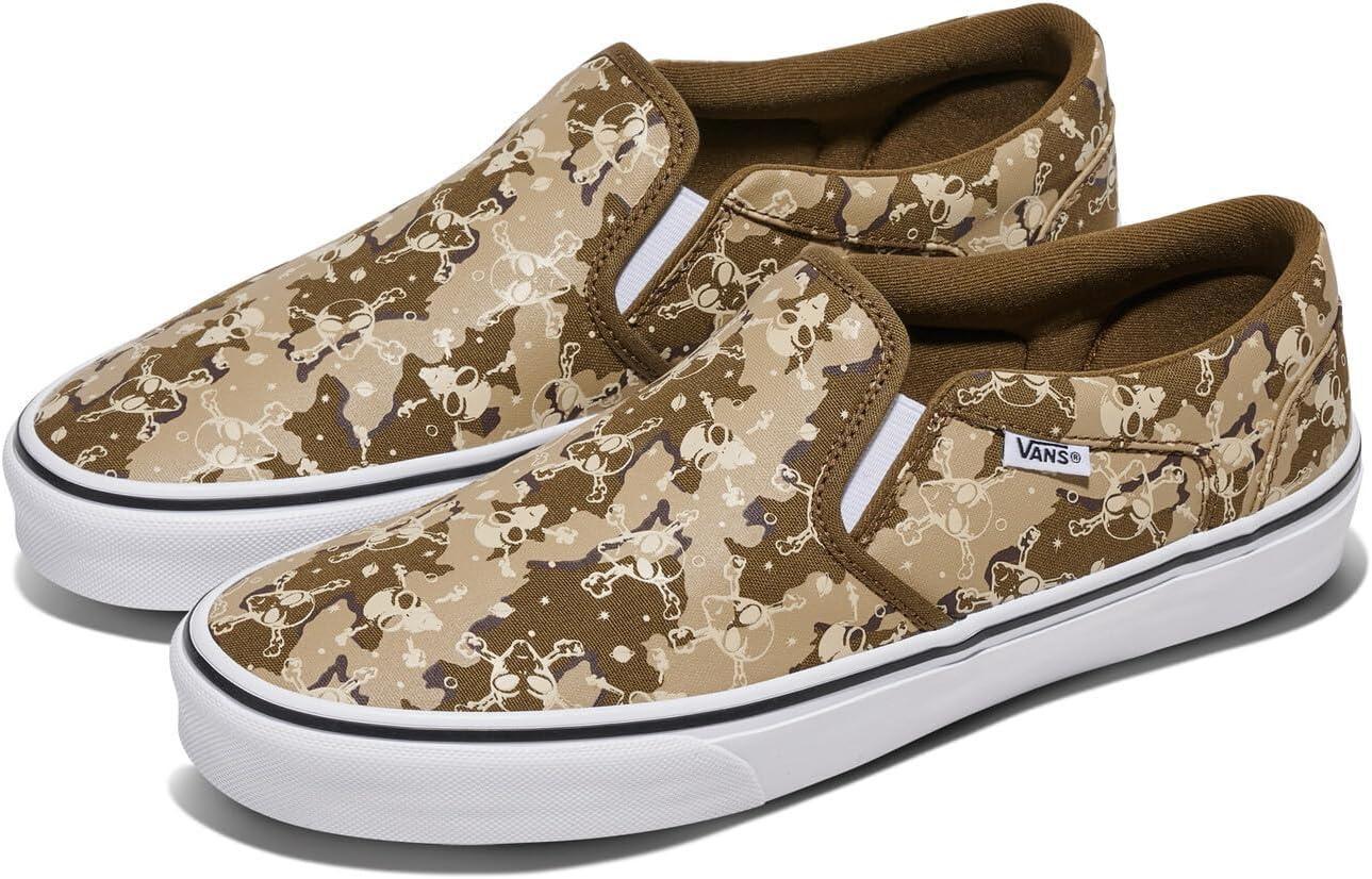 imageVans Mens Asher SlipOn ShoeAlien Skull Camo