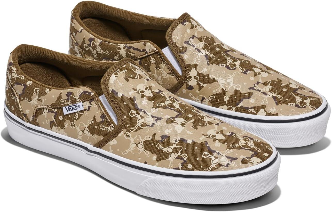 imageVans Mens Asher SlipOn ShoeAlien Skull Camo